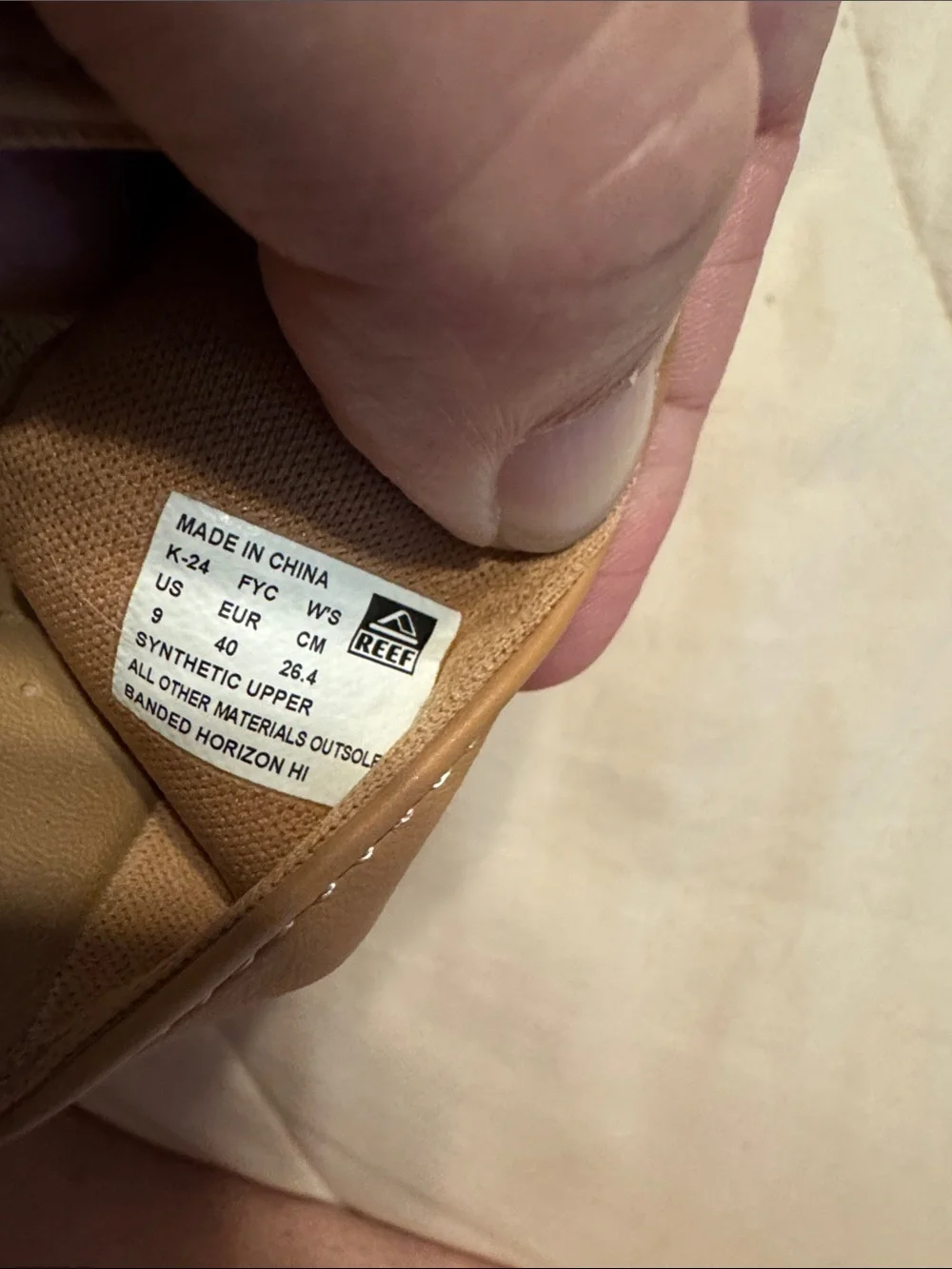 Reef cushion Vista Hi Sandals in Tan and Cream